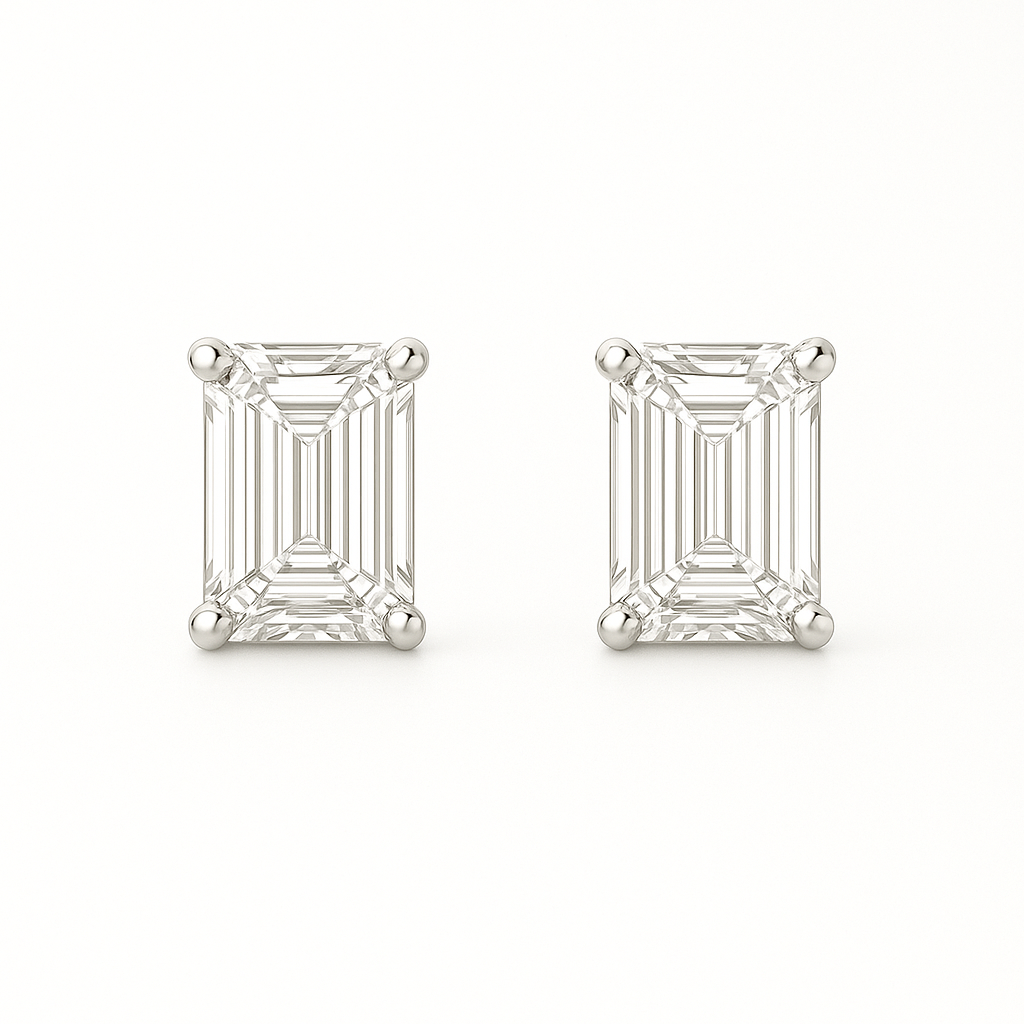 Emerald Light Stud Earrings – 18K White Gold