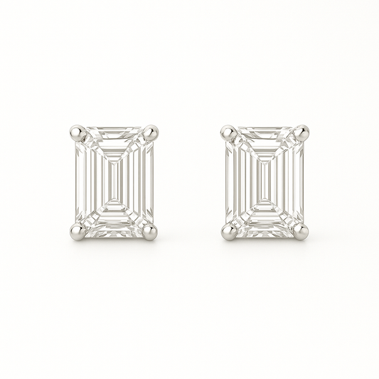 Emerald Light Stud Earrings – 18K White Gold